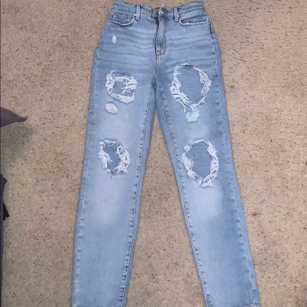 BDG Light Wash Mom Jeans - Picture 3 of 5